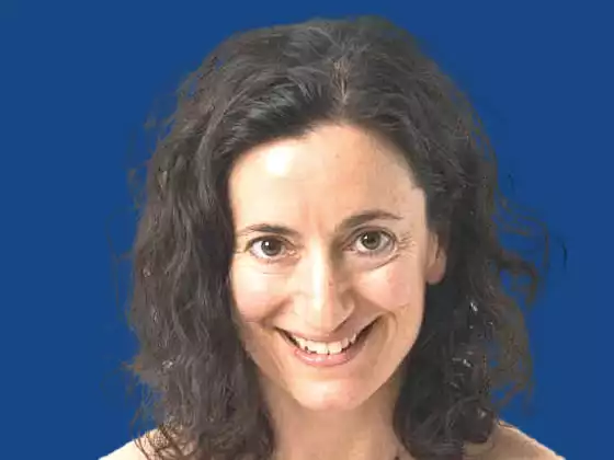 Laura Kupperman,
Health & Wellness, Health & Wellness, Health & Wellness
Expert at Paket Perjalanan Yoga